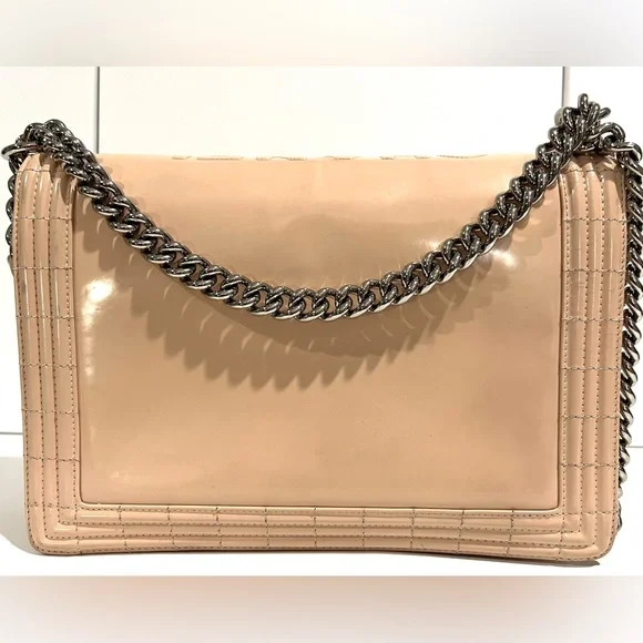 CHANEL GLAZED CALFSKIN JUMBO BOY BAG - VINTAGE - Picture 2 of 15